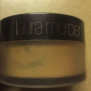 Laura Mercier Translucent Dark/Deep- Large